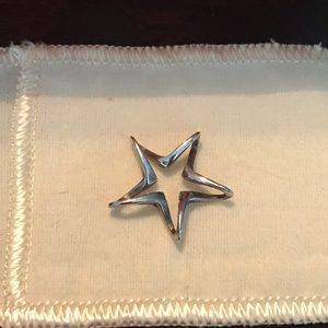 James Avery Retired Open Star Pendant